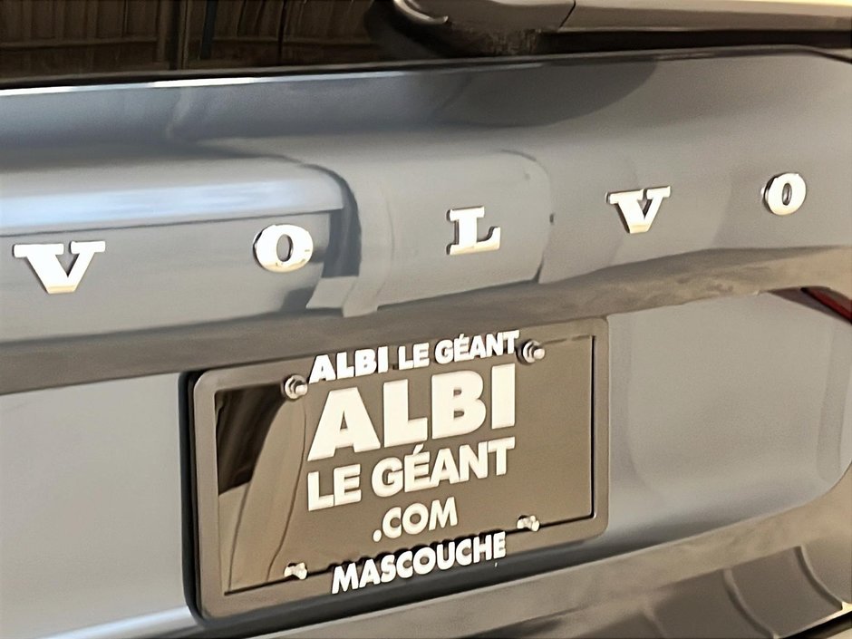 Volvo XC60 B5 PLUS CUIR TOIT PANO NAV 4RM 2024-29