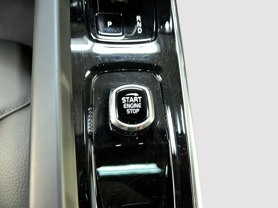 Volvo XC60 B5 PLUS CUIR TOIT PANO NAV 4RM 2024-20
