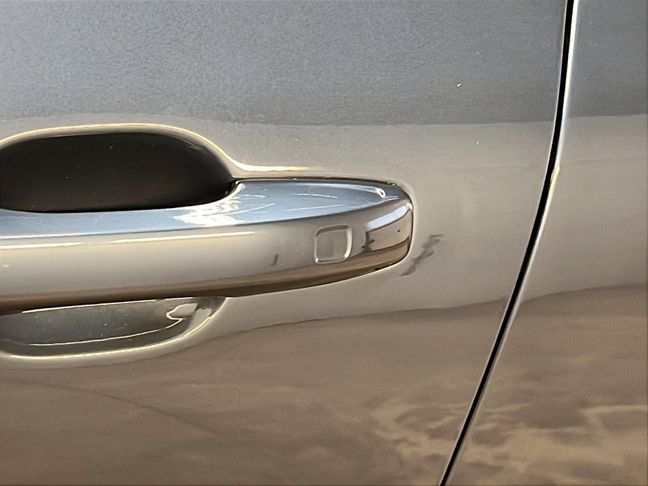 Volvo XC60 B5 PLUS CUIR TOIT PANO NAV 4RM 2024-27
