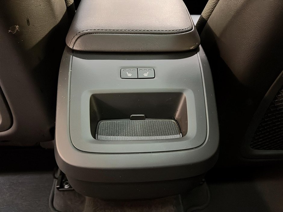 Volvo XC60 B5 PLUS CUIR TOIT PANO NAV 4RM 2024-10