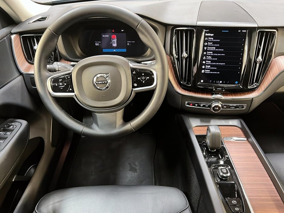 Volvo XC60 T8 RECHARGE PLUS CUIR TOIT PANO NAV 4RM 2024-10