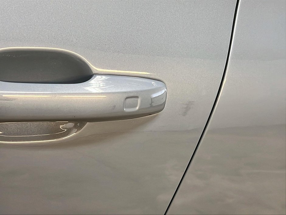 Volvo XC60 B5 PLUS DARK CUIR TOIT PANO NAV 4RM 2024-27