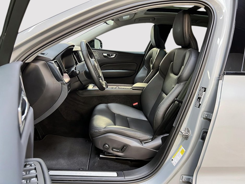 Volvo XC60 B5 PLUS CUIR TOIT PANO NAV 4RM 2024-6