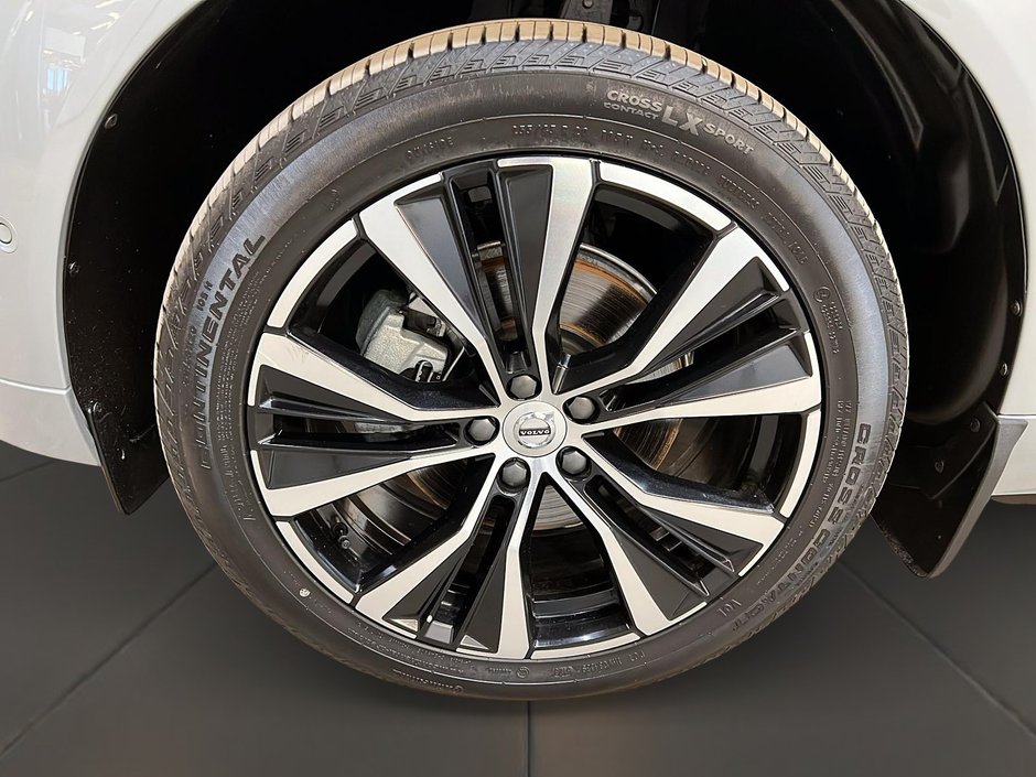 Volvo XC60 B5 PLUS CUIR TOIT PANO NAV 4RM 2024-31
