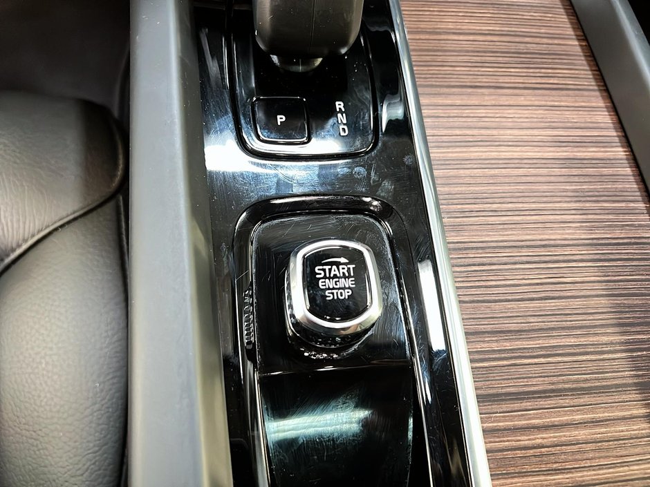 Volvo XC60 B5 PLUS CUIR TOIT PANO NAV 4RM 2024-20