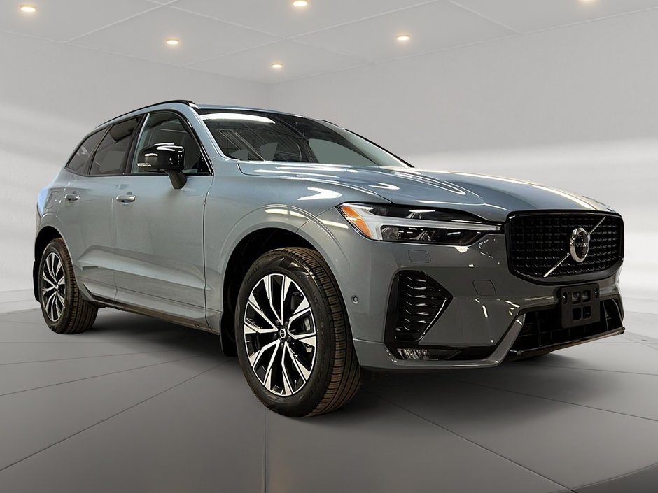 Volvo XC60 B5 PLUS DARK CUIR TOIT PANO NAV 4RM 2024-2