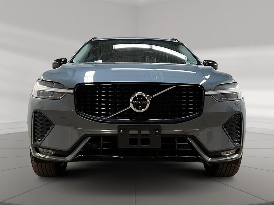 Volvo XC60 B5 PLUS DARK CUIR TOIT PANO NAV 4RM 2024-1