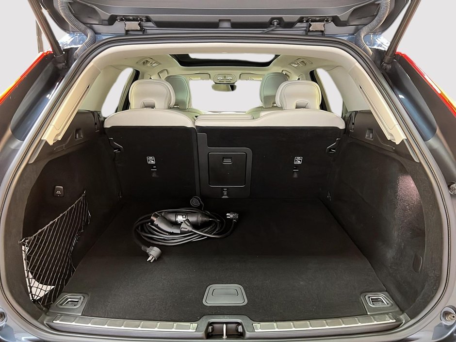 Volvo XC60 T8 RECHARGE PLUS CUIR TOIT PANO 4RM 2024-14