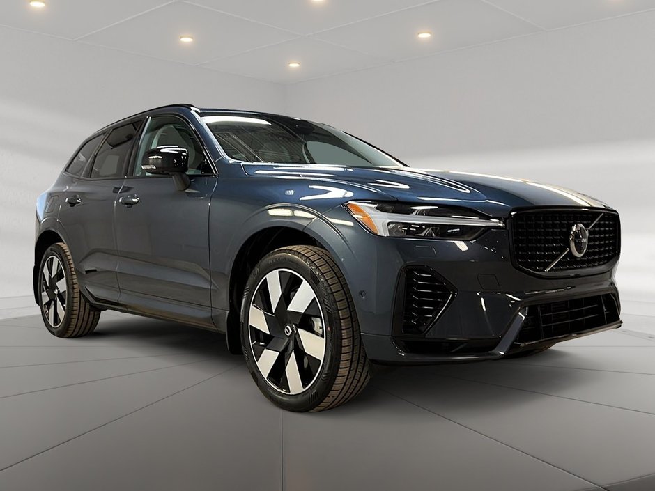 Volvo XC60 T8 RECHARGE PLUS CUIR TOIT PANO 4RM 2024-2
