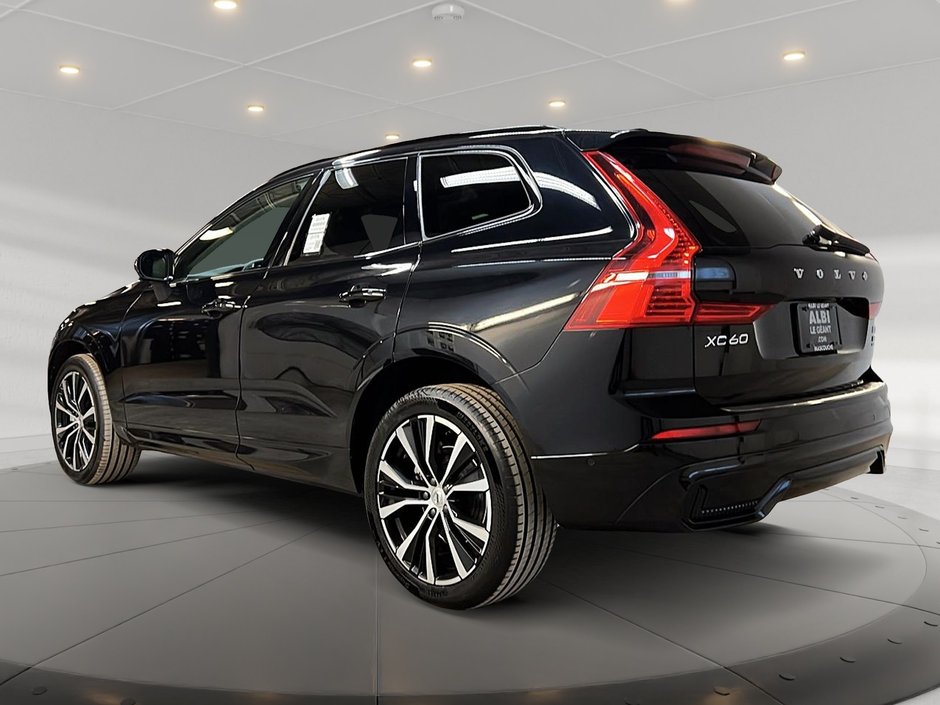 Volvo XC60 B5 PLUS DARK CUIR TOIT PANO NAV 4RM 2024-5