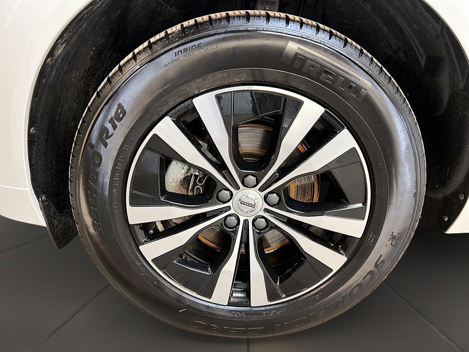 2024 Volvo XC60 B5 CORE CUIR TOIT PANO NAV 4RM-31