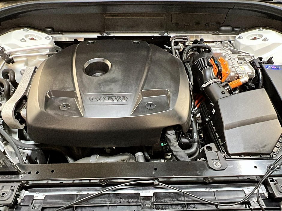 2024 Volvo XC60 T8 RECHARGE PLUS  CUIR TOIT PANO NAV 4RM-12