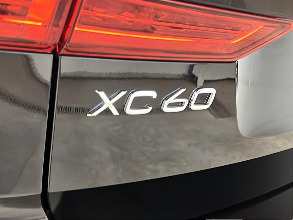Volvo XC60 B5 CORE CUIR TOIT NAV 4RM 2025-28