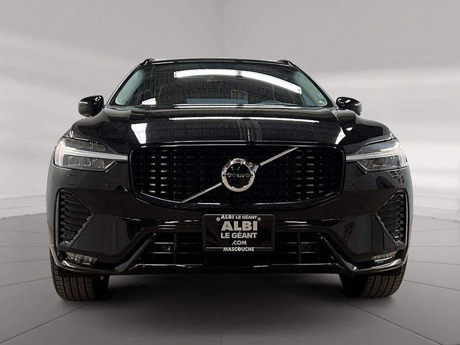Volvo XC60 B5 CORE CUIR TOIT NAV 4RM 2025-1