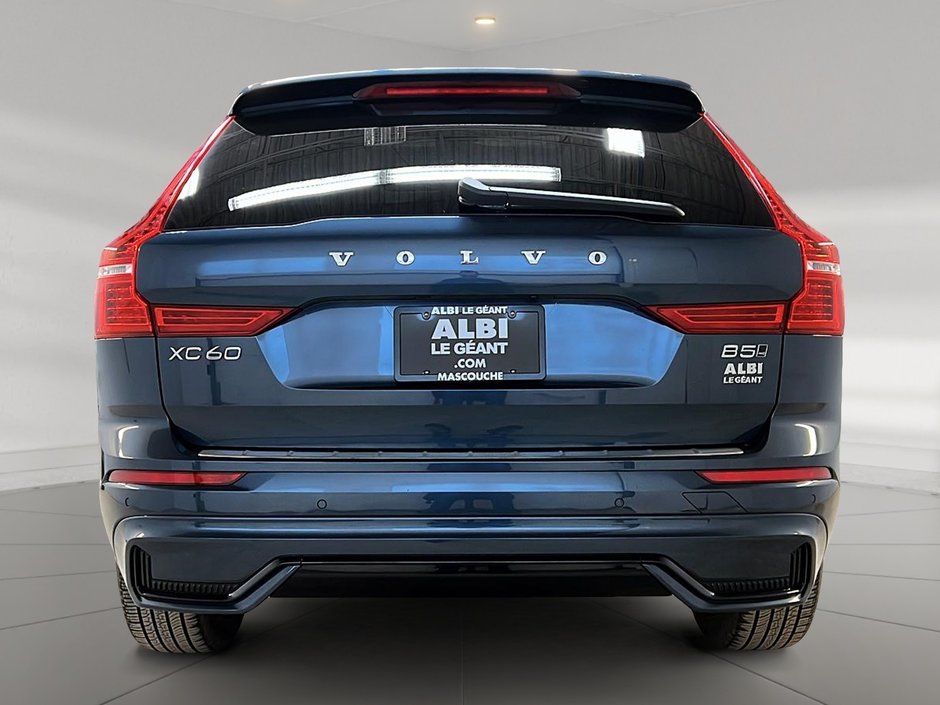 Volvo XC60 B5 CORE CUIR TOIT PANO NAV 4RM 2025-4