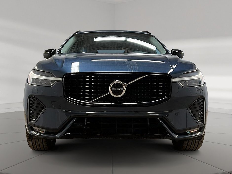 Volvo XC60 B5 CORE CUIR TOIT PANO NAV 4RM 2025-1