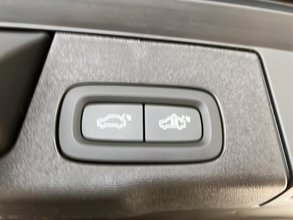 Volvo XC60 B5 PLUS CUIR TOIT PANO NAV 4RM 2025-14