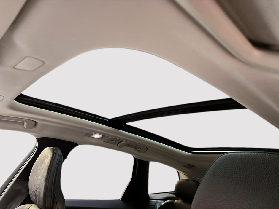 Volvo XC60 B5 PLUS CUIR TOIT PANO NAV 4RM 2025-9