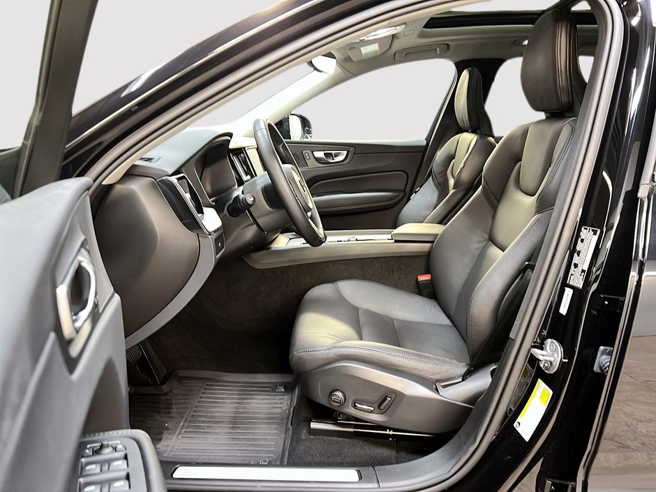 Volvo XC60 B5 PLUS CUIR TOIT PANO NAV 4RM 2025-6
