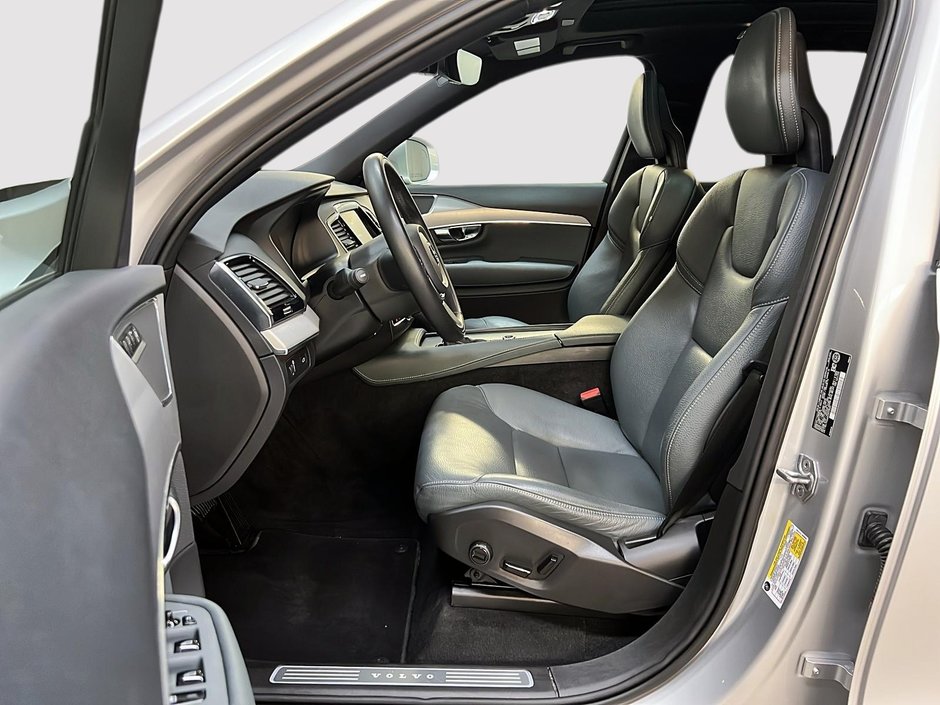 Volvo XC90 T6 MOMENTUM CUIR TOIT PANO NAV 4RM 2021-6