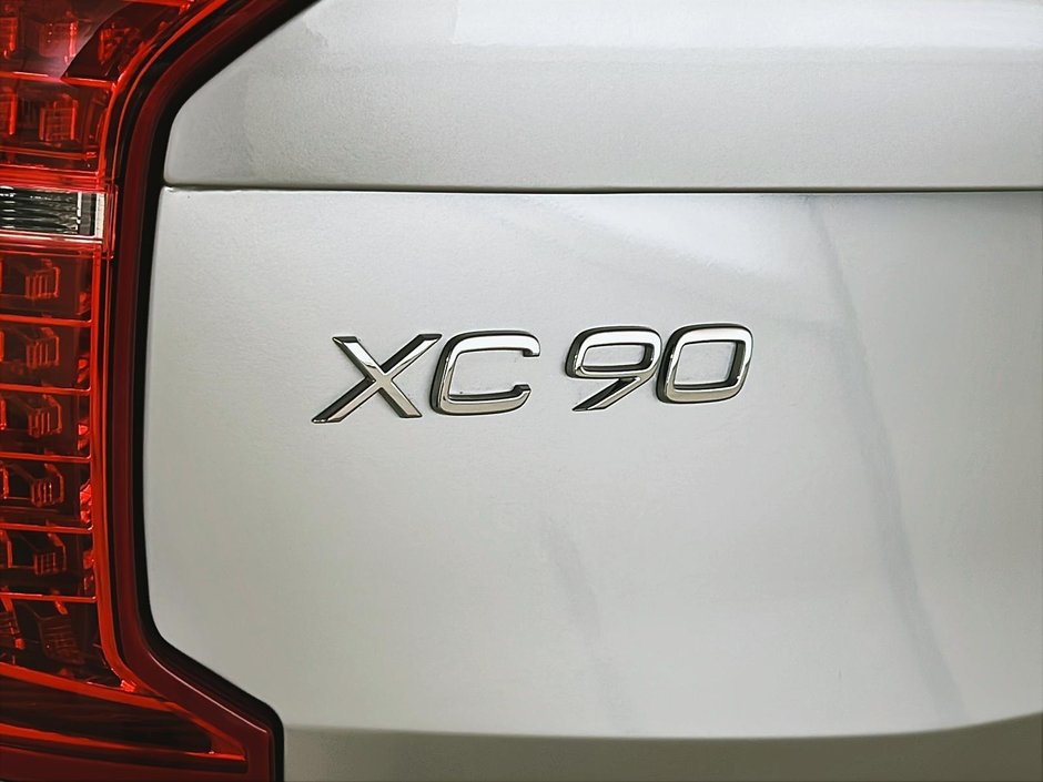 Volvo XC90 T6 MOMENTUM CUIR TOIT PANO NAV 4RM 2021-27