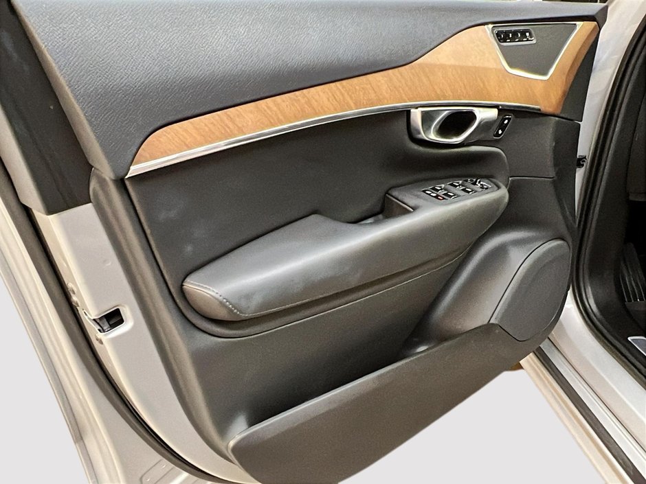 2023 Volvo XC90 RECHARGE PLUS CUIR TOIT PANO NAV 4RM-25