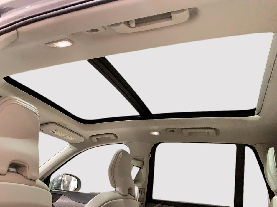 Volvo XC90 T8 PLUS CUIR TOIT PANO NAV 4RM 2024-16