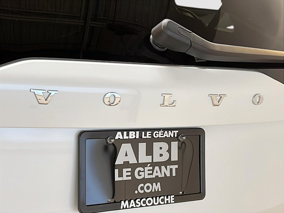 2025 Volvo XC90 B6 ULTRA CUIR TOIT PANO NEV 4RM-29
