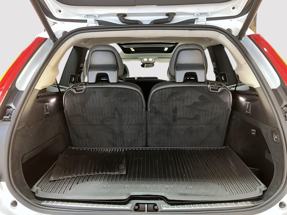 2025 Volvo XC90 B6 ULTRA CUIR TOIT PANO NEV 4RM-14