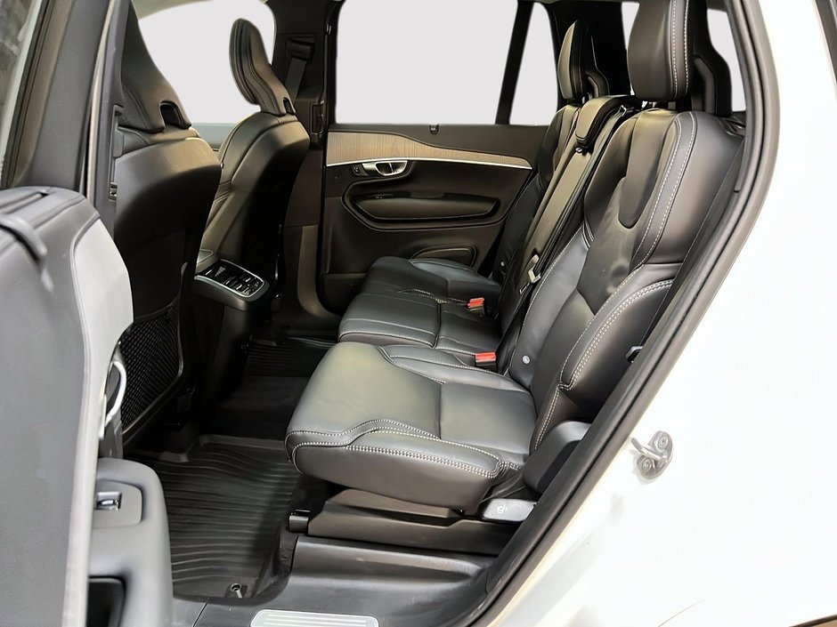 2025 Volvo XC90 B6 ULTRA CUIR TOIT PANO NEV 4RM-8