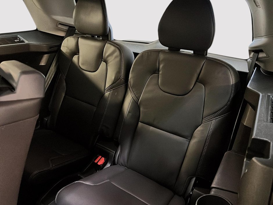 2025 Volvo XC90 B6 ULTRA CUIR TOIT PANO NEV 4RM-9