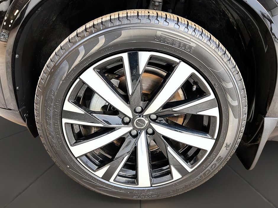 Volvo XC90 B6 CORE CUIR TOIT PANO NAV 4RM 2025-32