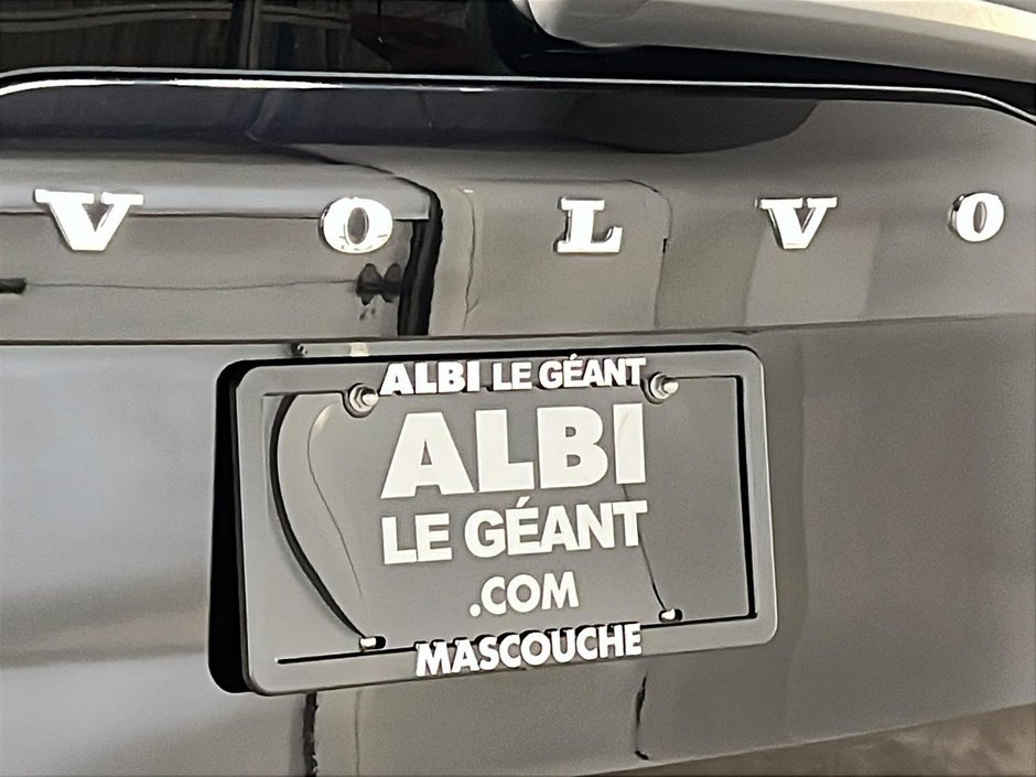 Volvo XC90 B6 CORE CUIR TOIT PANO NAV 4RM 2025-30