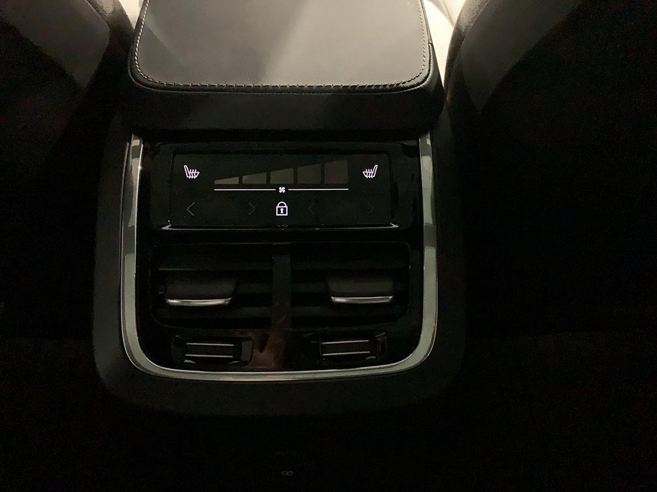 Volvo XC90 T8 RECHARGE ULTRA 4RM 2025-16