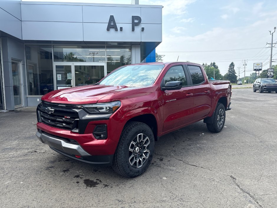 Chevrolet Colorado Z71 2025 à New Richmond, Québec - w940px
