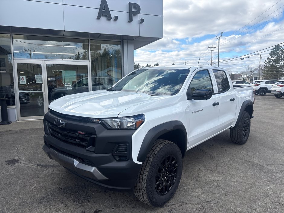 Chevrolet Colorado Trail Boss 2026 à New Richmond, Québec - w940px