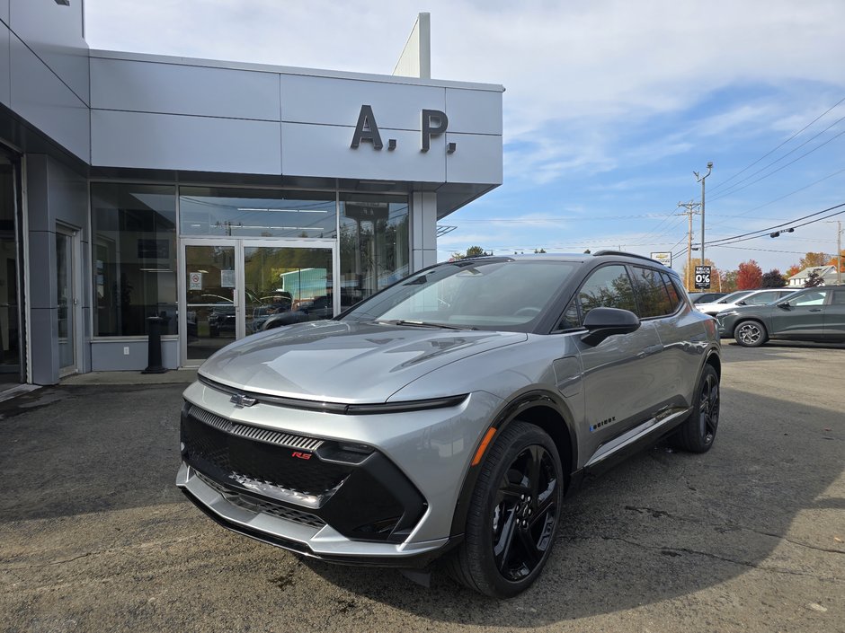 Chevrolet Equinox EV RS 2026 à New Richmond, Québec - w940px