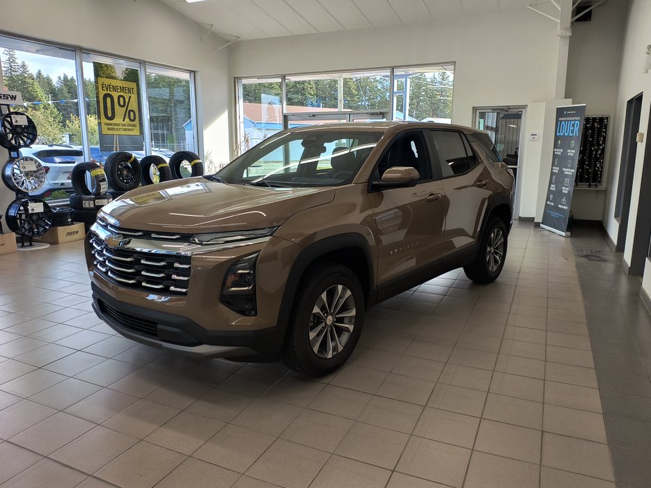 2027 Chevrolet Equinox LT in New Richmond, Quebec - w940px