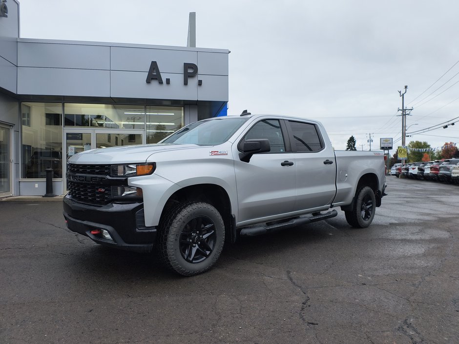2022 Chevrolet Silverado Trailboss Crew cab in New Richmond, Quebec - w940px