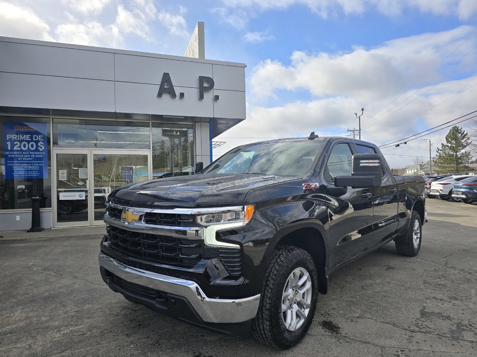 2025 Chevrolet Silverado 1500 LT in New Richmond, Quebec - w940px