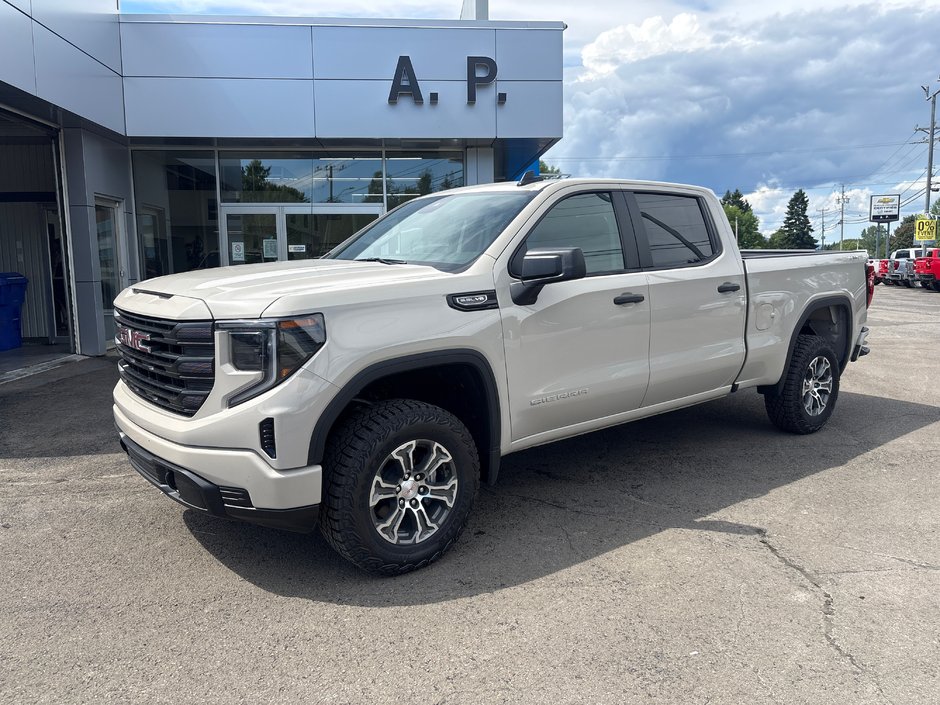 2026 GMC Sierra 1500 PRO in New Richmond, Quebec - w940px