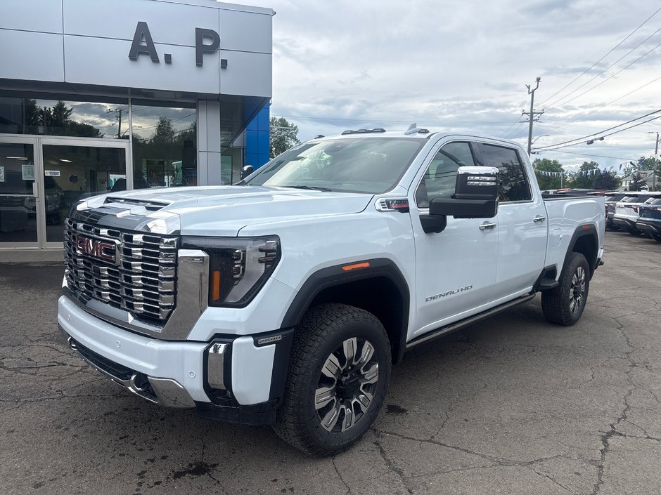 2026 GMC Sierra 2500 HD DENALI in New Richmond, Quebec - w940px