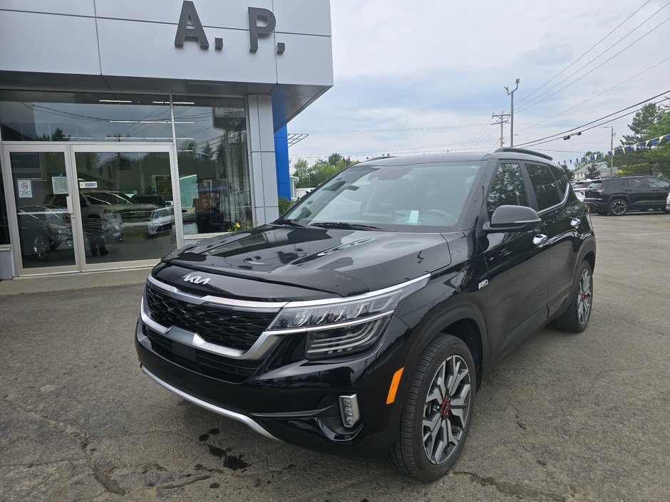 2023 Kia SELTOS SX Turbo in New Richmond, Quebec - w940px