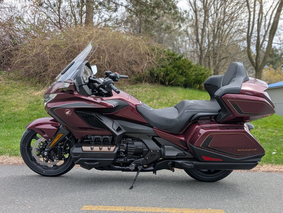 Honda Gold Wing Tour 50th Anniversaire DCT GL1800 TOUR DCT goldwing 2025