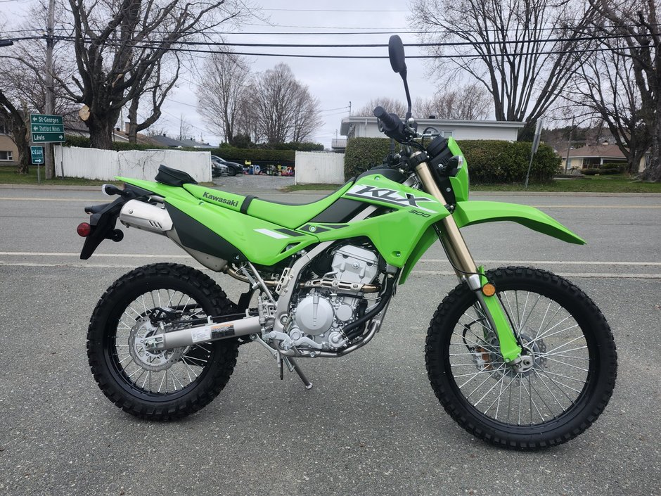 Kawasaki KLX 300  2025