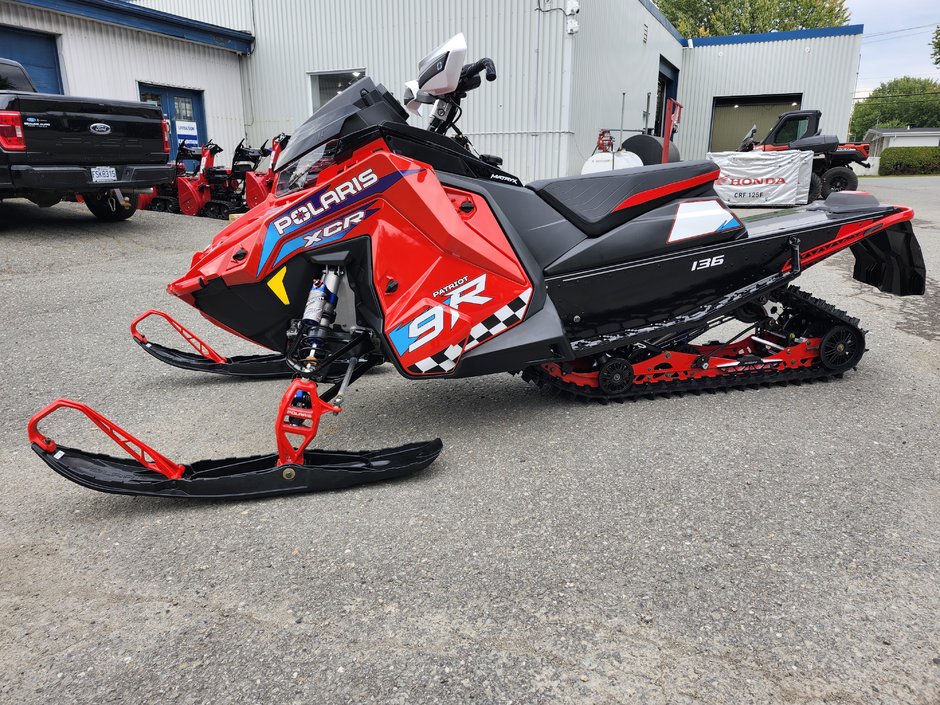 Polaris INDY XCR 9R LE  2025