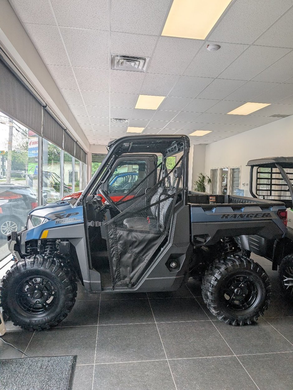 Polaris RANGER XP 1000 PREMIUM BLUE SLATE 2025