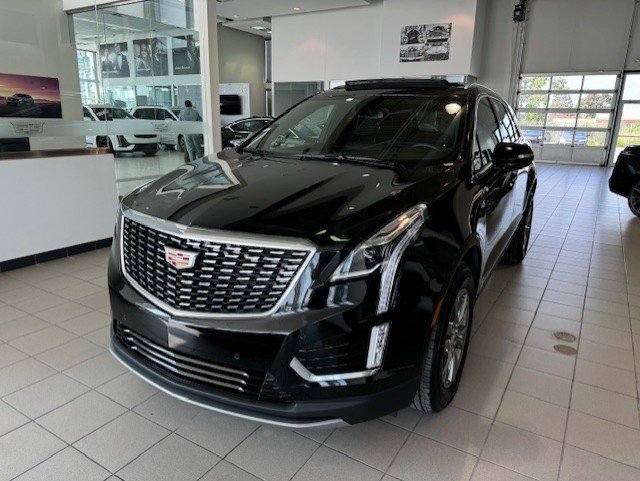 XT5 AWD Premium Luxury 2023 à Laval, Québec - w940px