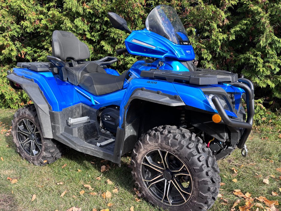 2022 CF Moto CFORCE 800 XC EPS 2UP EXCELLENTE CONDITION
