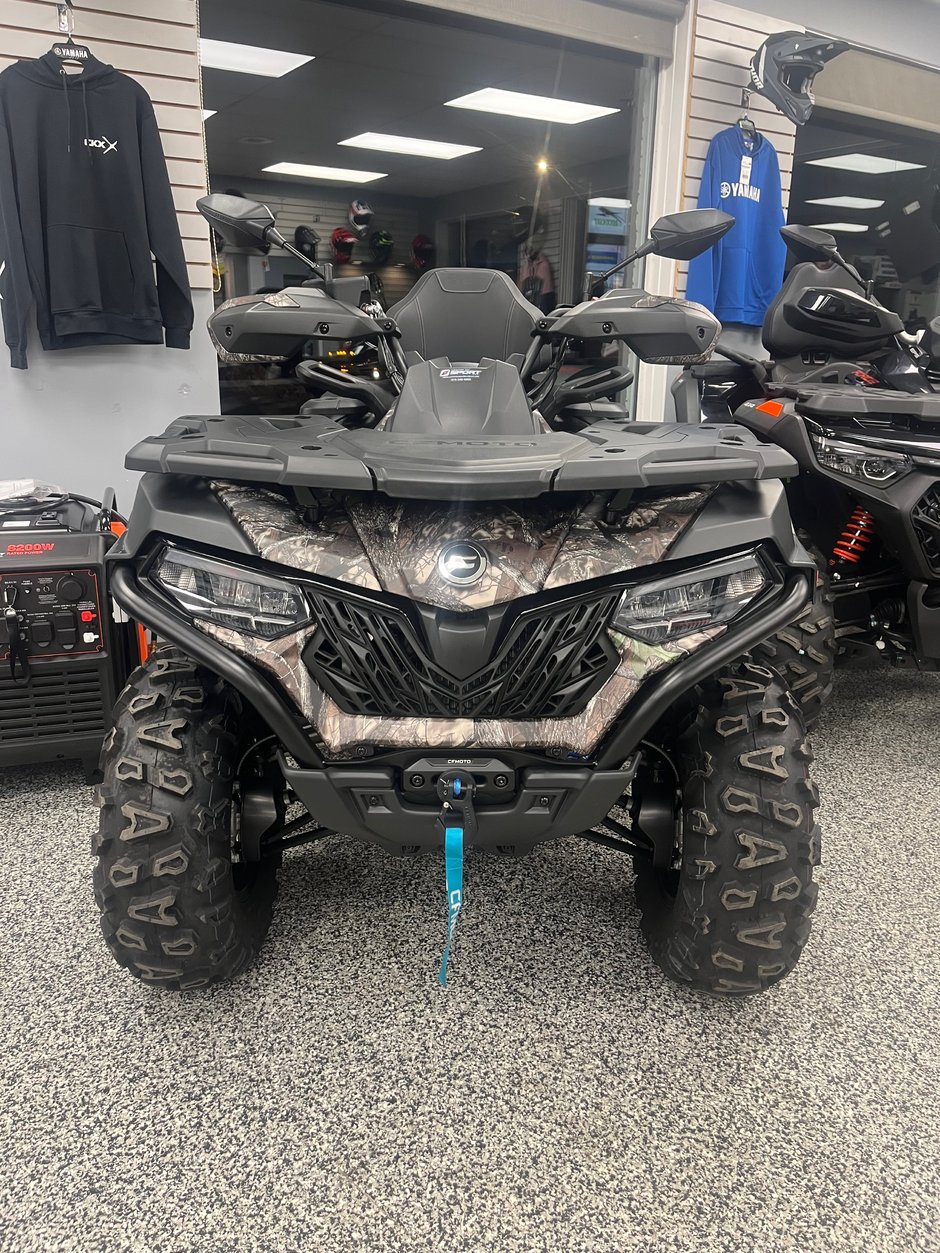 CF Moto CFORCE 600 HO EPS 2UP  2025